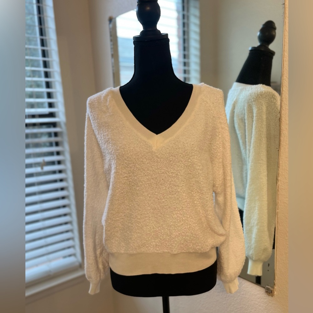 Warm & Cozy Lifestyle Relaxed Sweater in White